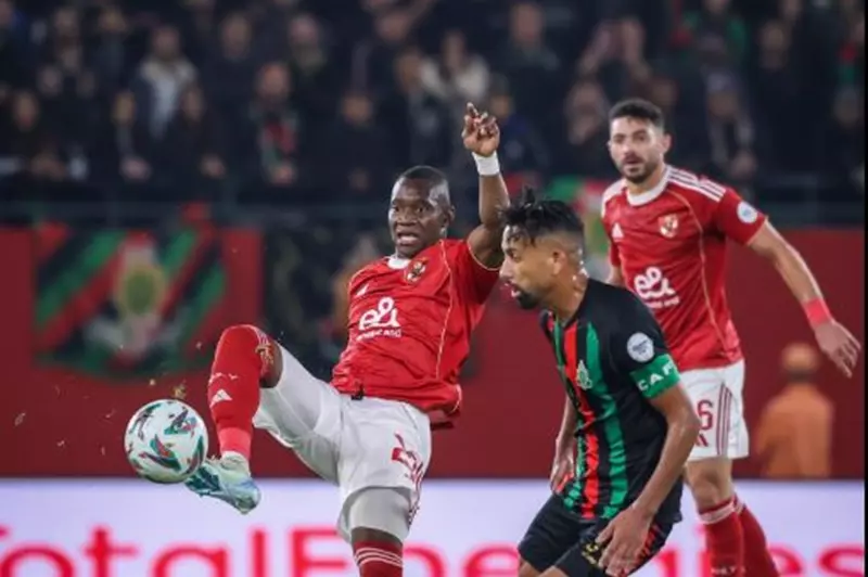 عاجل | غرامة وإيقاف الجماهير.. كاف يعلن عقوبات مباراة الأهلي والجيش الملكي 